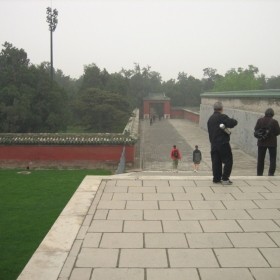 в пекинском парке...