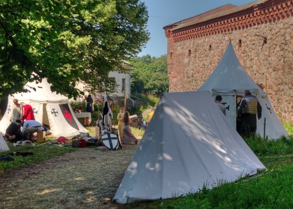 Фестиваль "Рыцарский замок"
